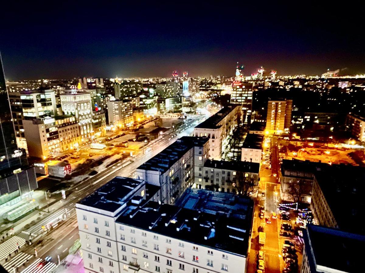 Sun Clima/Ac Metro X2 Fast Wifi 500 Mbs 70'Tv Netflix Appletv Hbo Apartment Warsaw Luaran gambar