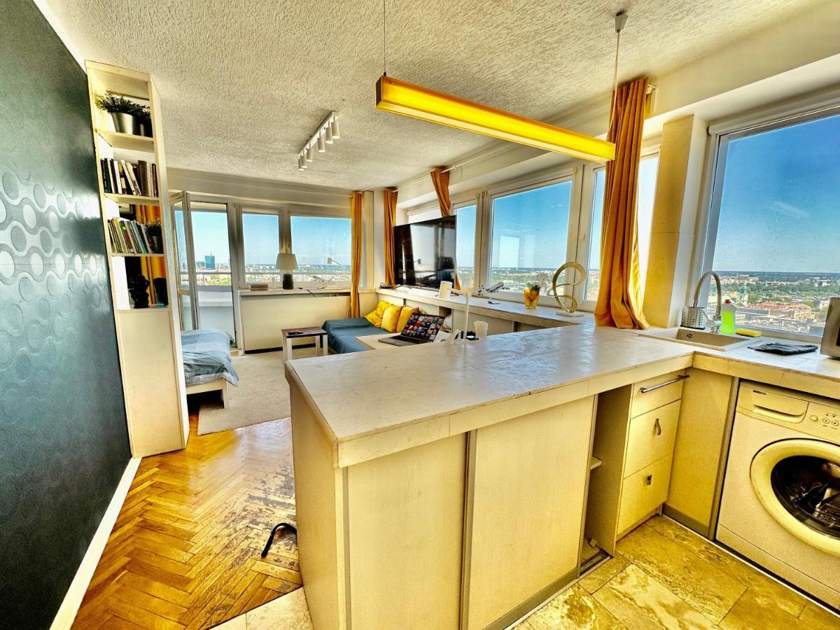 Sun Clima/Ac Metro X2 Fast Wifi 500 Mbs 70'Tv Netflix Appletv Hbo Apartment Warsaw Luaran gambar