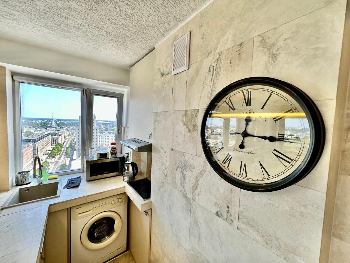 Sun Clima/Ac Metro X2 Fast Wifi 500 Mbs 70'Tv Netflix Appletv Hbo Apartment Warsaw Luaran gambar
