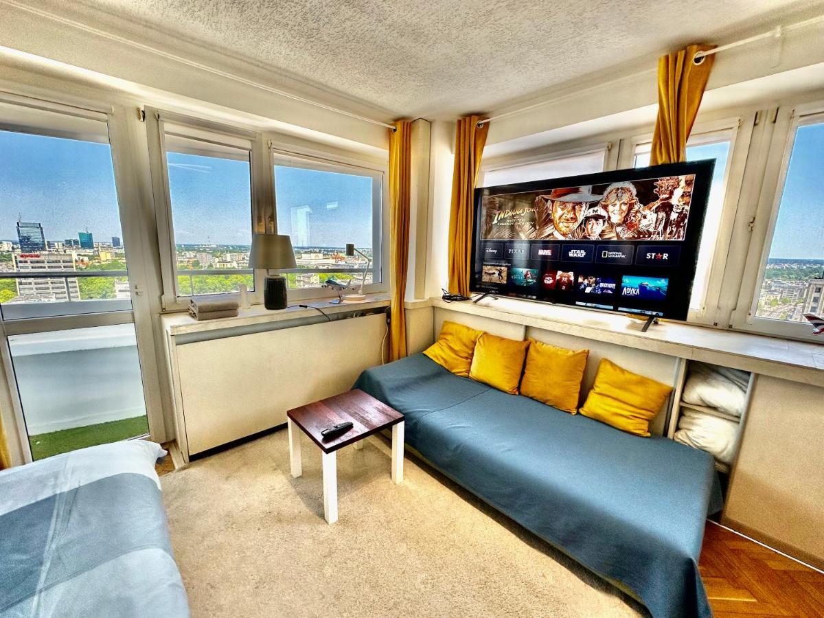 Sun Clima/Ac Metro X2 Fast Wifi 500 Mbs 70'Tv Netflix Appletv Hbo Apartment Warsaw Luaran gambar