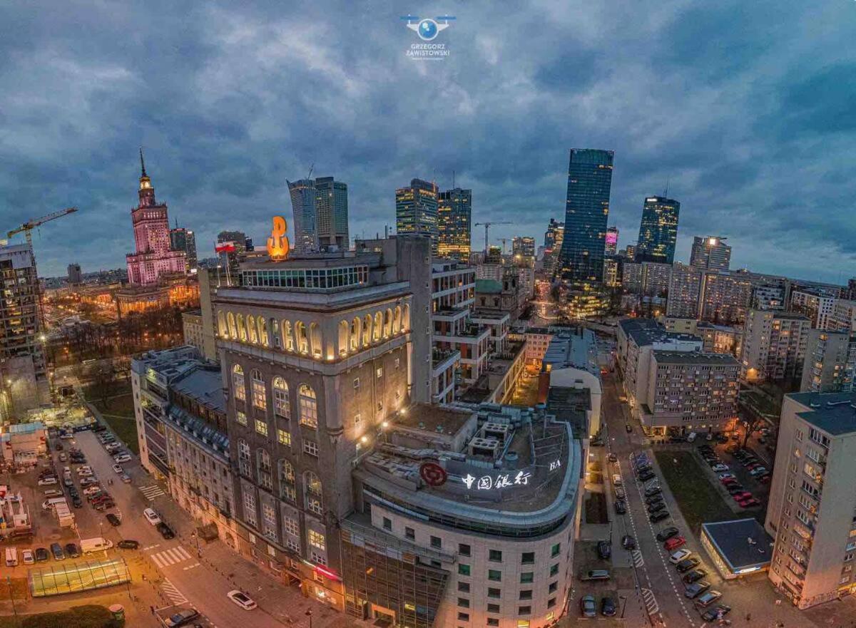 Sun Clima/Ac Metro X2 Fast Wifi 500 Mbs 70'Tv Netflix Appletv Hbo Apartment Warsaw Luaran gambar