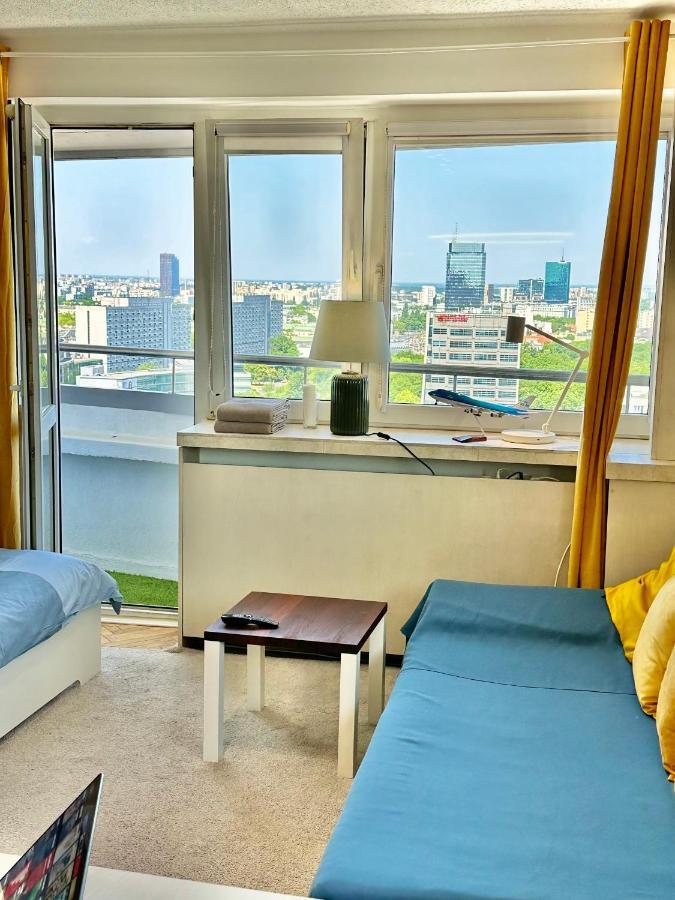 Sun Clima/Ac Metro X2 Fast Wifi 500 Mbs 70'Tv Netflix Appletv Hbo Apartment Warsaw Luaran gambar