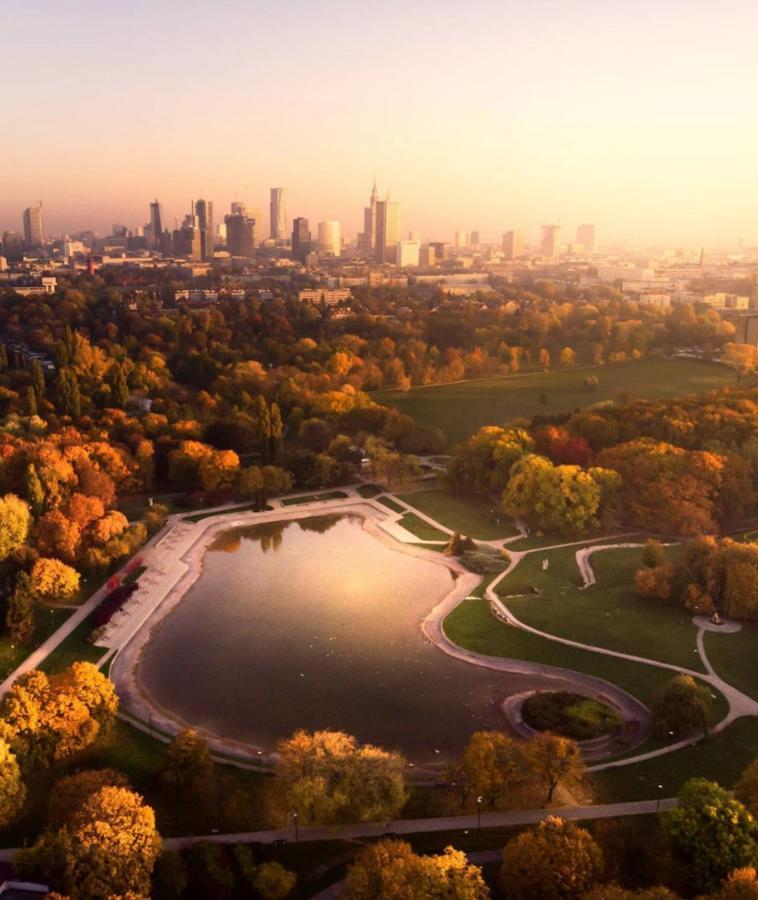 Sun Clima/Ac Metro X2 Fast Wifi 500 Mbs 70'Tv Netflix Appletv Hbo Apartment Warsaw Luaran gambar