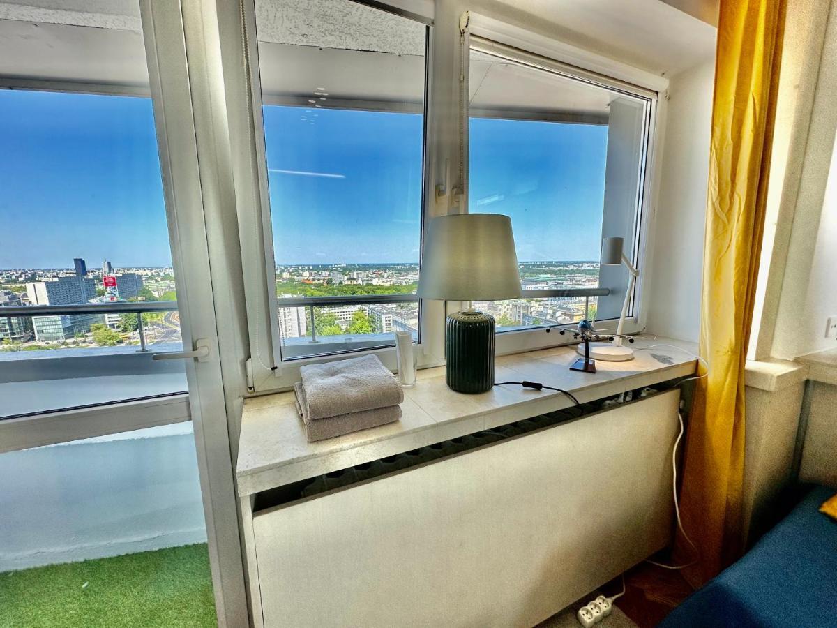 Sun Clima/Ac Metro X2 Fast Wifi 500 Mbs 70'Tv Netflix Appletv Hbo Apartment Warsaw Luaran gambar